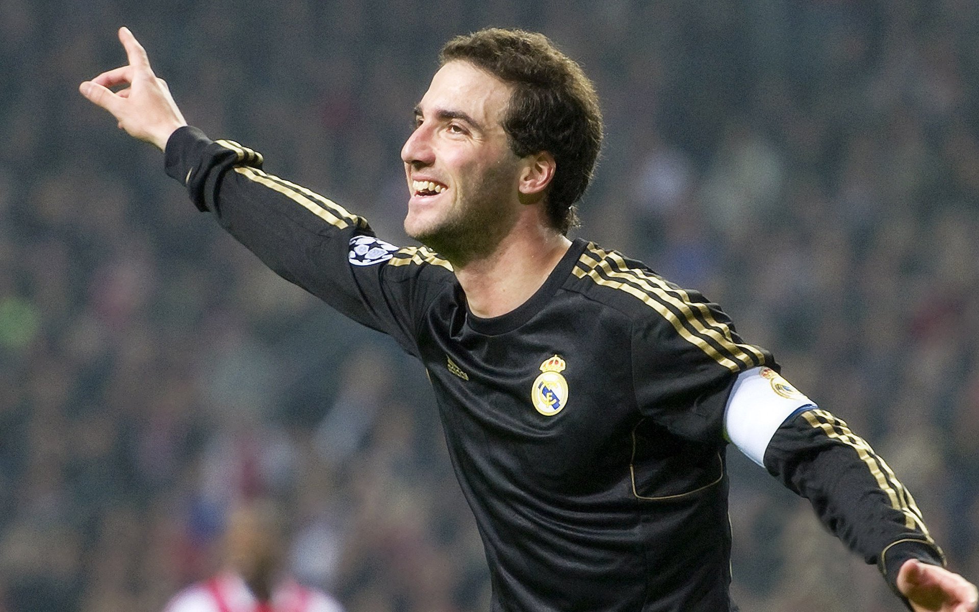 切尔西锋线哑火，波切蒂诺如何解决进攻难题？，波切蒂诺常用阵型